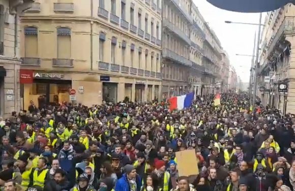 Gilets jaunes: Acte 9 sees resurgence across France