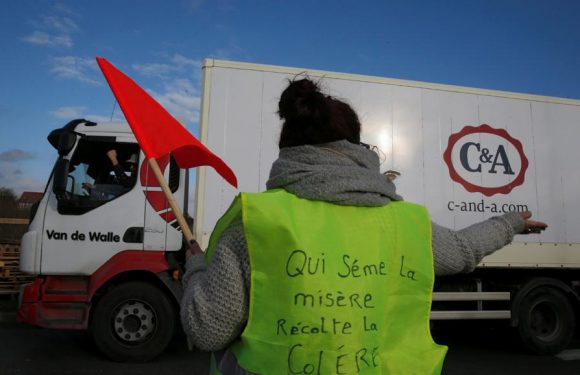 «Gilets jaunes»: l’économie française durement affectée par le mouvement