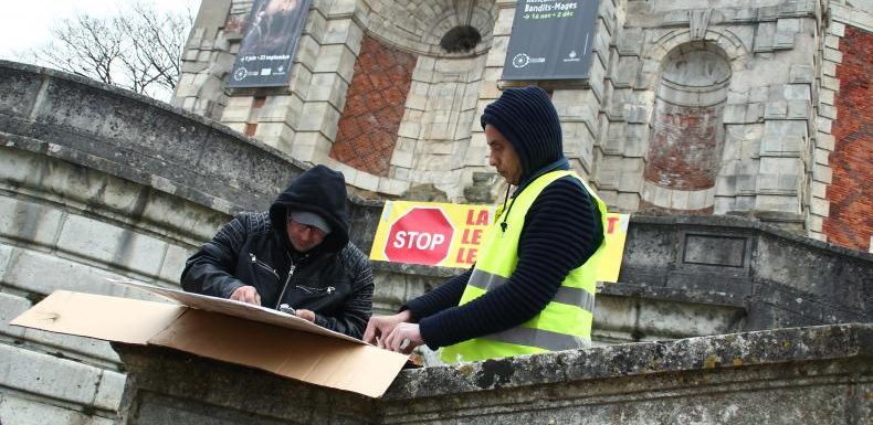 Groupe Whatsapp de commerçants, arrêté anti-manif’ : comment Bourges se prépare à la venue des gilets jaunes