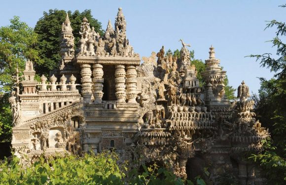Le Palais du facteur Cheval, l&rsquo;incroyable histoire cachée derrière ce monument historique