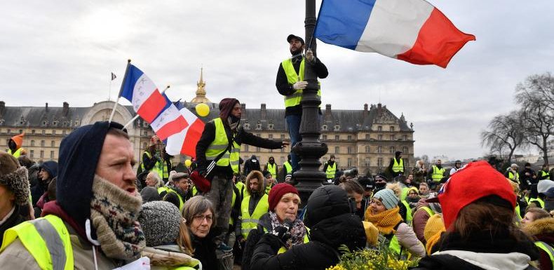50 nuances de jaune : les gilets se cherchent pour la suite de leur mobilisation