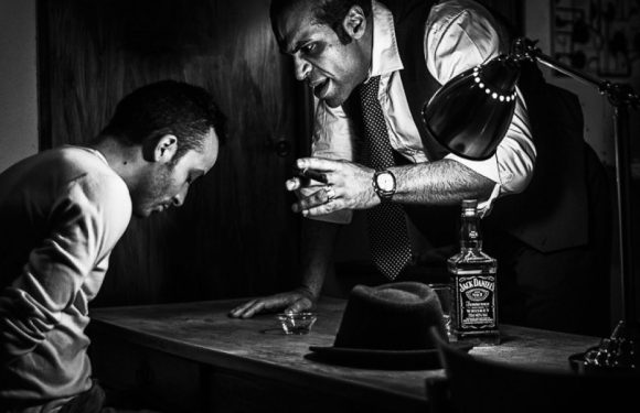 « Ils disent que le débat est ouvert à tous, mais derrière on est fliqué… »