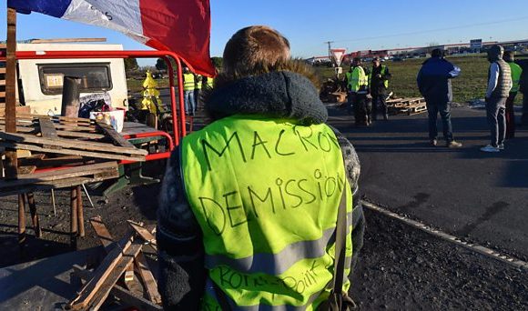 Gilets jaunes: Will Macron’s Grand Debate tackle French crisis?