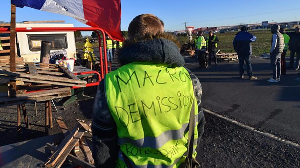 Gilets jaunes: Will Macron’s Grand Debate tackle French crisis?