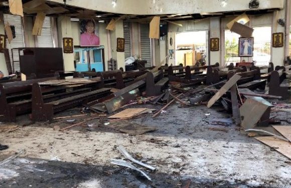 Philippines : au moins 17 morts dans un double attentat contre une église