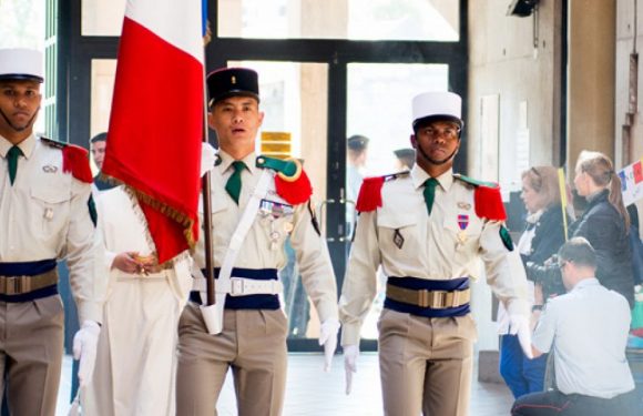 Le 8 janvier à Lourdes, remise du képi blanc aux légionnaires