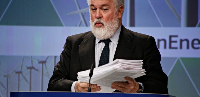 Sept États membres en retard sur leur stratégie énergie et climat