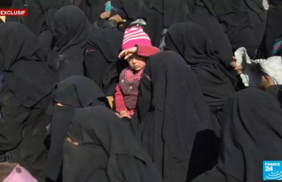 Reportage exclusif en Syrie : la population fuit les derniers bastions de l&rsquo;EI