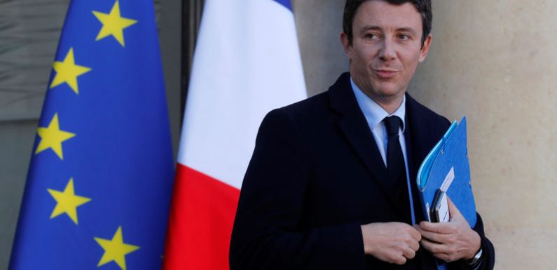 Pas de réflexion sur les droits de succession, dit Griveaux