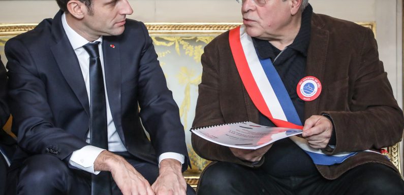 Macron 2.0: French president seeks reset button with national debate