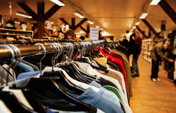 Cinq sites pour revendre (et donc recycler) les vêtements que l&rsquo;on ne met plus