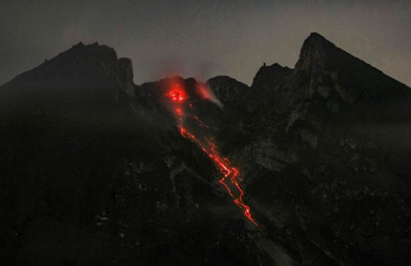 En images : l’éruption du volcan Merapi en Indonésie