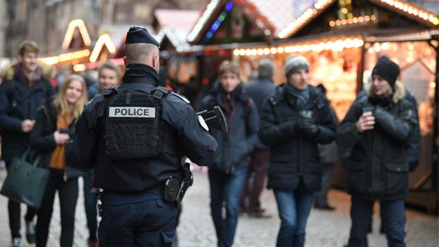 Attentat de Strasbourg : 10% des Français croient à un complot