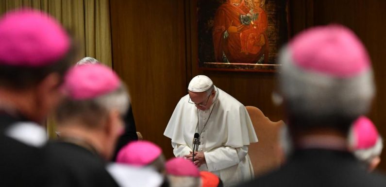 Le pape exhorte les êveques à entendre «Le cri des petits qui demandent justice»