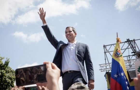 Venezuela : Macron reconnaît l’opposant Juan Guaido comme « président en charge »
