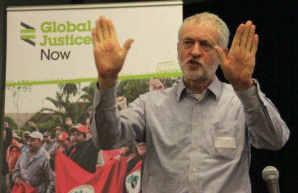La campagne de dénigrement de Corbyn et Assange sur Twitter. Par Mark Curtis
