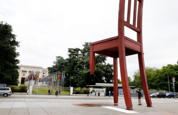 Des « gilets jaunes » manifesteront sur la Place des Nations à Genève