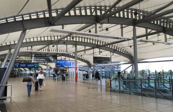 Brisbane (Aus.) : un homme armé d’un couteau aurait menacé de faire exploser une bombe dans un aéroport, la police lui a tiré dessus