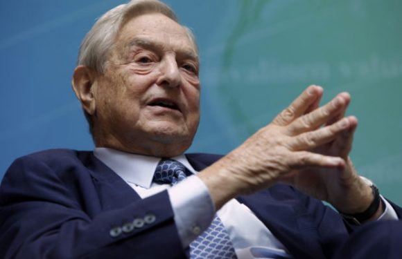 George Soros prévient : « l’Union Européenne risque de s’écrouler comme l’Union Soviétique, il faut faire reconnaitre la menace que représentent les partis anti-Europe »
