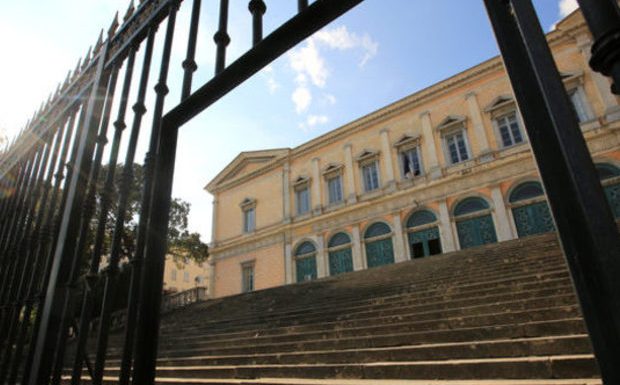 Bastia : Un Algérien condamné à 9 ans de prison pour avoir lardé de coups de couteau une sexagénaire et son fils