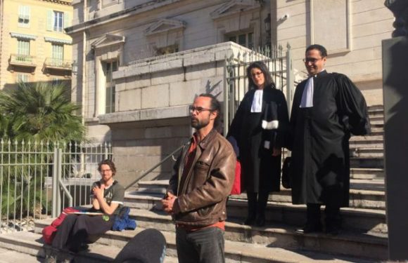 Cédric Herrou relaxé après son procès pour injures publiques contre le préfet des Alpes-Maritimes