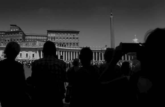 L’Eglise étouffée par ses mensonges