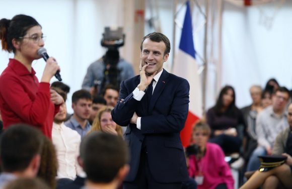 VIDEO. « Il y en a beaucoup qui sont exclus, moqués et stigmatisés » : Macron interpellé sur l’autisme lors du grand débat