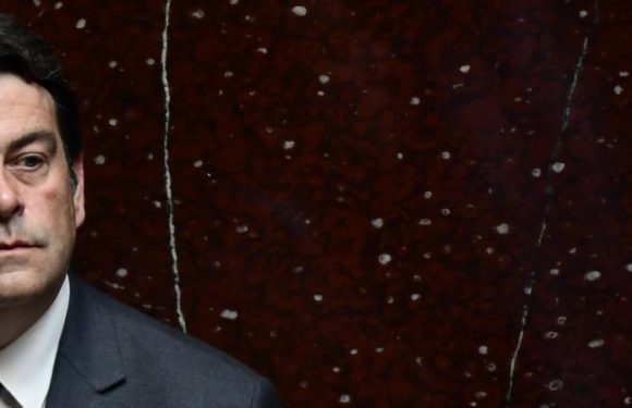 Visé par une enquête pour fraude fiscale, le député Thierry Solère accuse deux magistrates de « faux » et porte plainte