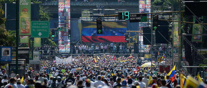 Venezuela : Maduro favorable à des élections législatives anticipées