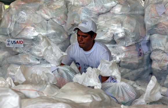 Aide humanitaire au Venezuela: Maduro assure qu’il ne laissera rien rentrer