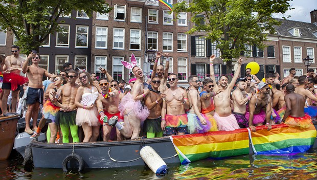 Ca se passe en Europe : les thérapies pour guérir l’homosexualité en voie d’être interdites aux Pays-Bas