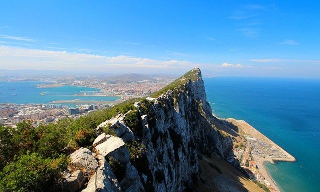 L’UE qualifie Gibraltar de «colonie» et provoque la colère du Royaume-Uni