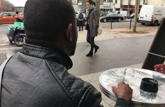 Sissoko, Malien de 31 ans : « J’ai posé l’enfant deux secondes sur le bord du canot, je me suis retourné, il n’était plus là »