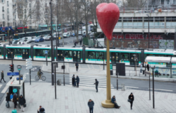 La déraison ambiante ne frappe pas seulement la pensée et son expression