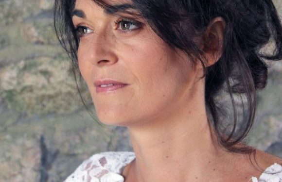 « Des barbelés dans mon corps » : témoignage sur l&rsquo;enfer de l&rsquo;endométriose