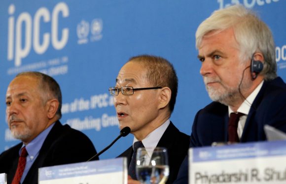 10 risques qui planent sur la survie de l&rsquo;humanité dans les 50 prochaines années — d&rsquo;une guerre nucléaire aux supervolcans