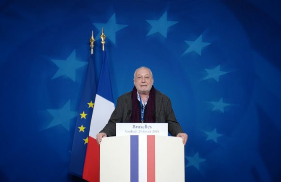 «Ils me font chier les Gilets jaunes !» : François Berléand continue à soutenir Macron