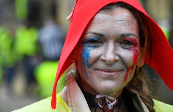 Paroles de Gilets jaunes : «Bientôt je vais me retrouver à demander à manger aux Restos du cœur»