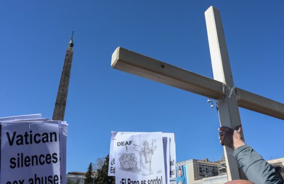L&rsquo;Eglise catholique reconnaît avoir étouffé des affaires d&rsquo;abus sexuels sur mineurs