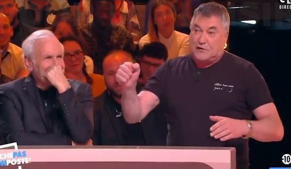 « Blague » de Bigard sur un viol : le CSA a reçu plus de 1 500 signalements de téléspectateurs