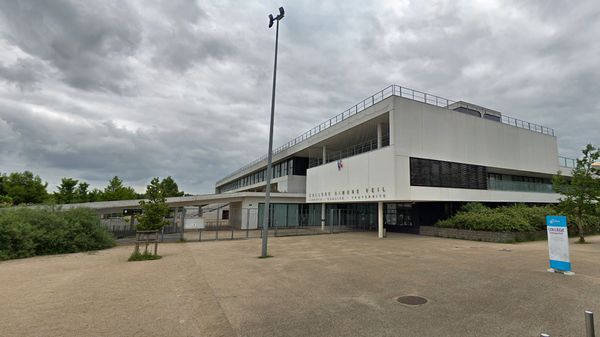 Construit en 2006, un collège du Val-de-Marne déjà fermé pour raisons de sécurité