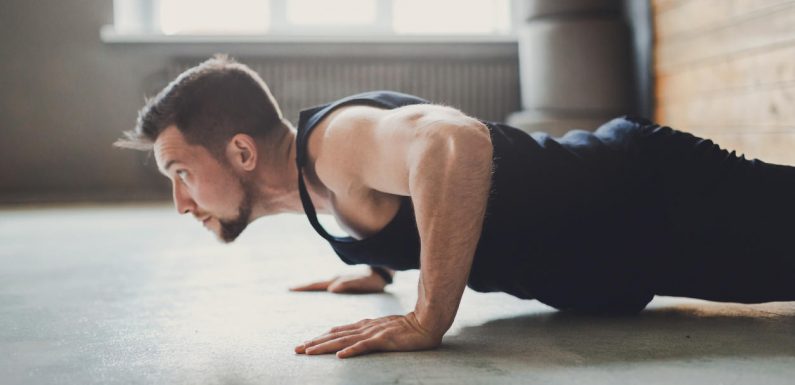 Maladies cardiovasculaires : le risque est réduit de 96% si vous êtes en mesure de faire 40 pompes !