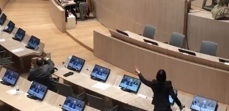 Marseille : la réplique sexiste d’un sénateur RN a enflammé le conseil municipal