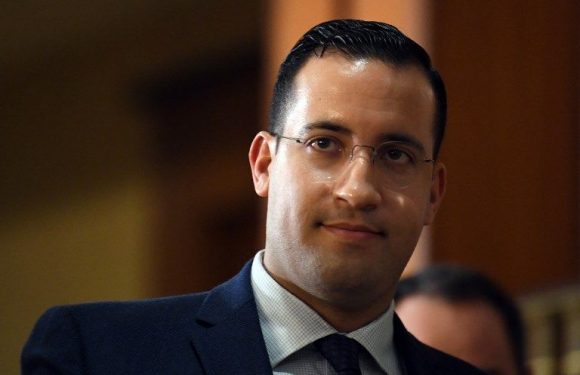 La discrétion de l&rsquo;Exécutif sur l&rsquo;affaire du contrat russe