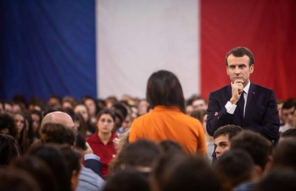 Grand débat : Macron à la (re)conquête des jeunes