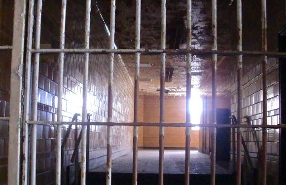 Genepi : 3 leçons sur la dépendance politique aux subventions