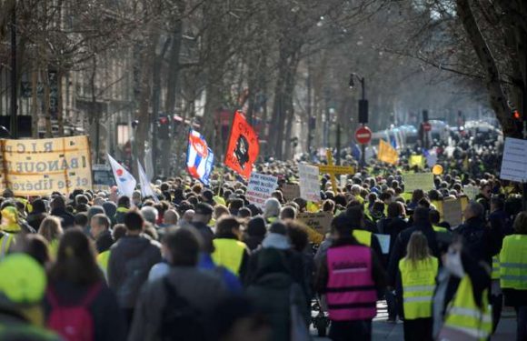 « Les “gilets jaunes” sont victimes, en quelque sorte, du syndrome des ronds-points où est né leur mouvement »