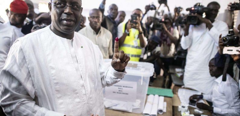 Sénégal: Macky Sall remporte l’élection présidentielle avec 58,27% des voix