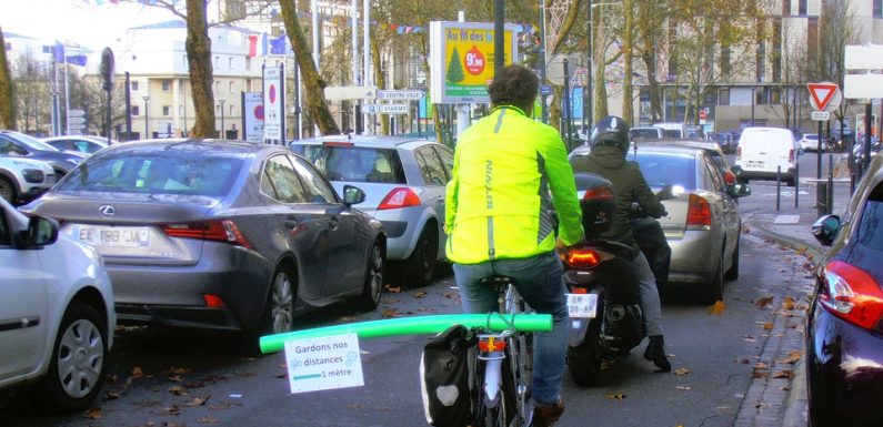 Nantes: Les cyclistes invités à circuler avec une frite pour éviter les dépassements dangereux