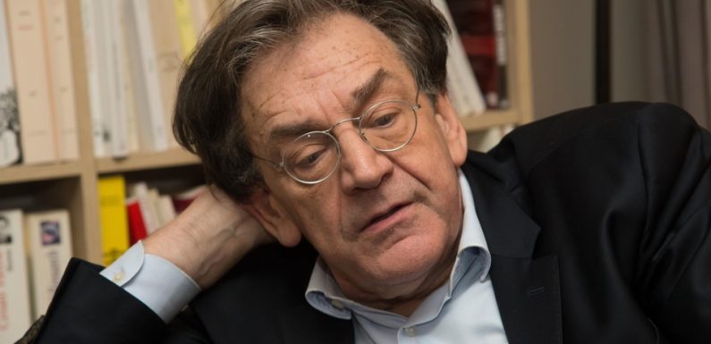 VIDEO. «Gilets jaunes»: Des manifestants prennent à partie Alain Finkielkraut en pleine rue